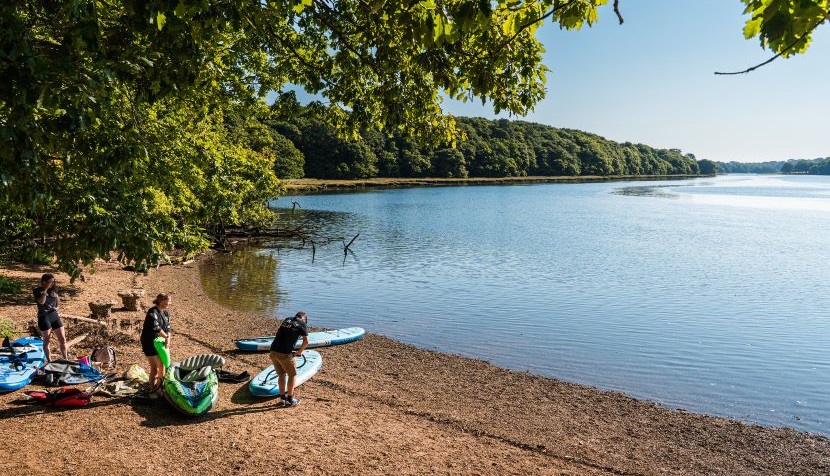 River Hamble Country Park paddleboarding